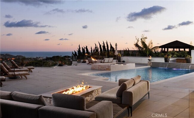 Foto del edificio - 32492 Azores Rd