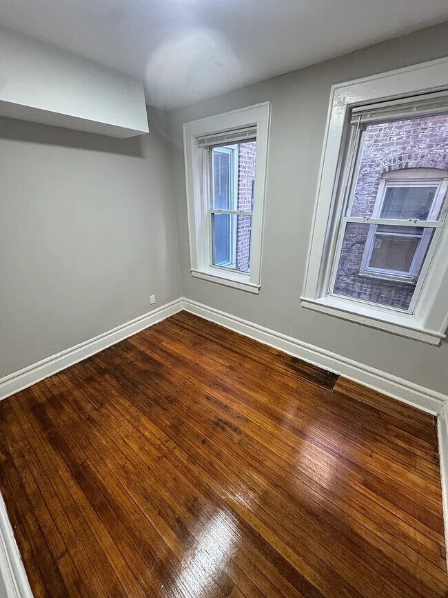 Foto del edificio - 1343-1353 Springfield Ave