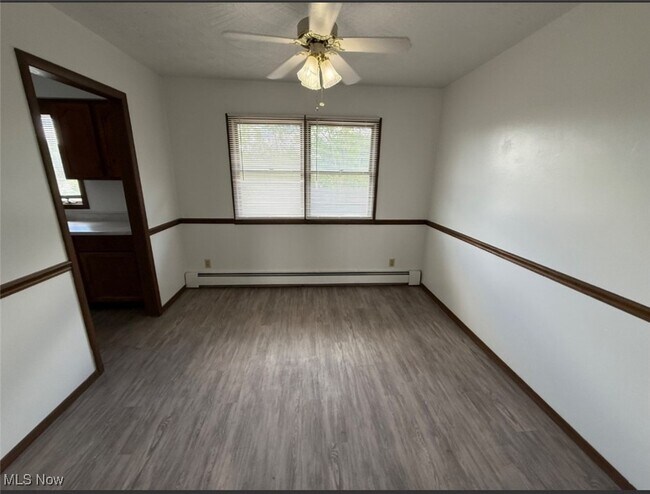 Foto del edificio - 8421 Colwyn Ct