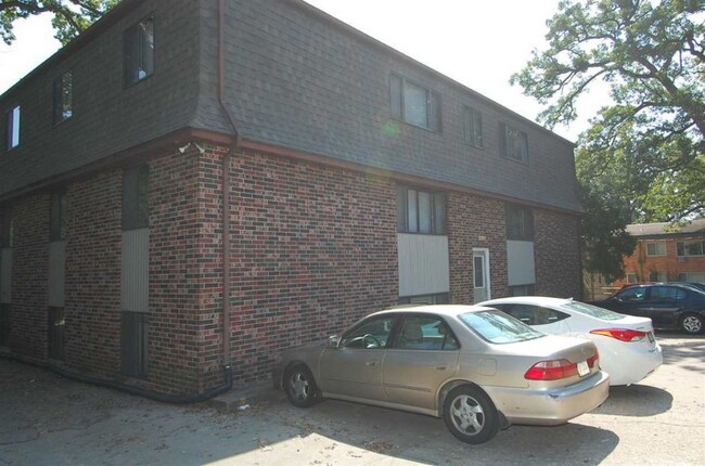 Foto del edificio - 365 Ellis Ave