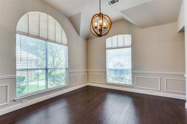 Building Photo - 8307 Presidio Dr