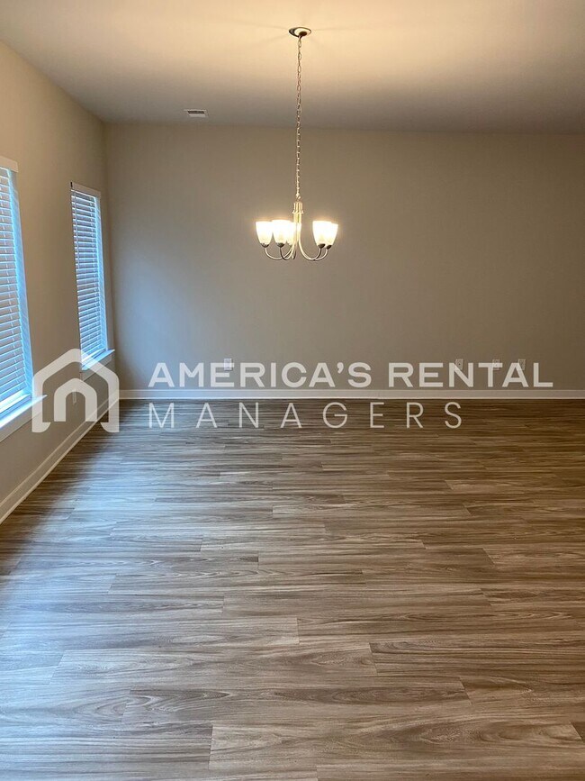 Foto del edificio - Home for Rent in Jasper, AL! Available to View Now!!!