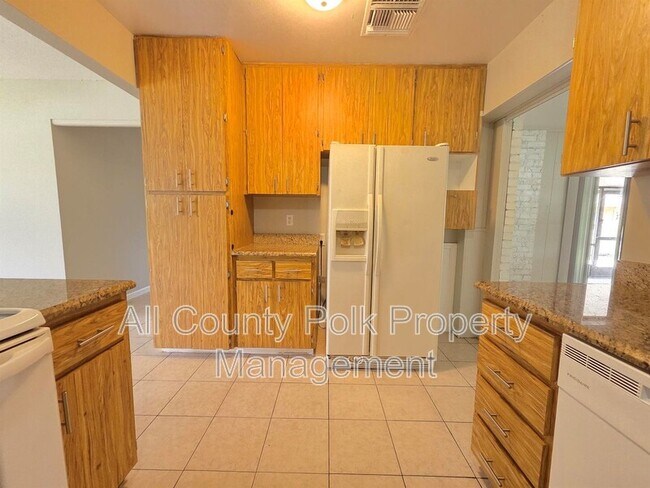 Foto del edificio - 2802 Geoffrey Dr