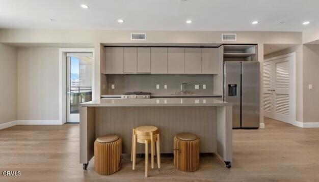 Foto del edificio - 39 S Los Robles Ave