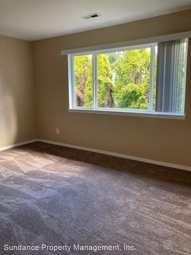 Foto del edificio - 2 br, 1.5 bath House - 3540 NE 102nd Ave.
