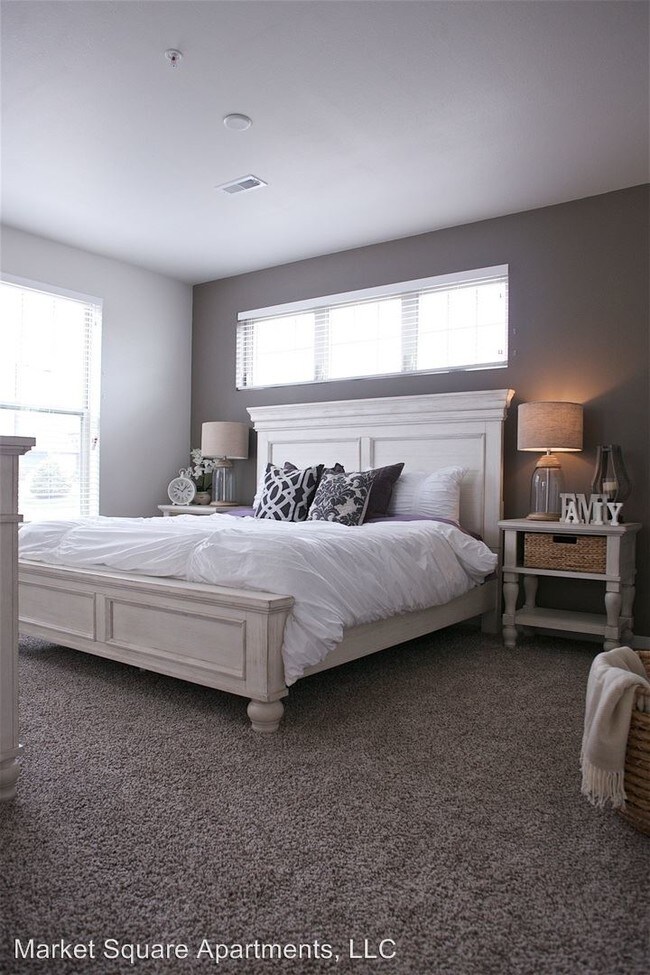 Building Photo - 3 br, 2 bath Apartment - 3100 Market Lane