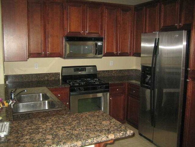 Foto del edificio - Jeffries Ranch Townhome