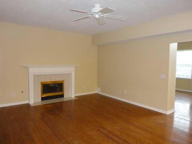 Building Photo - 150 E Columbine Ln