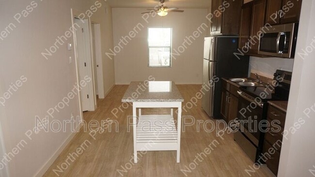 Foto del edificio - 1061 Ranger Trail