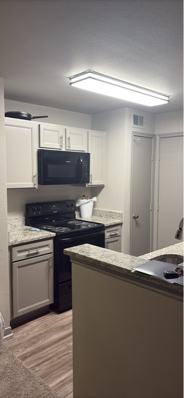 Foto principal - 1201 E Park Blvd