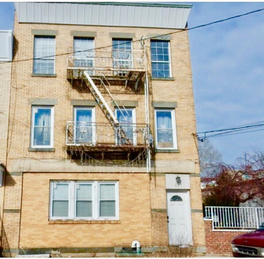 25 Belmont Ave, Belleville, NJ 07109 Apartments in Belleville, NJ