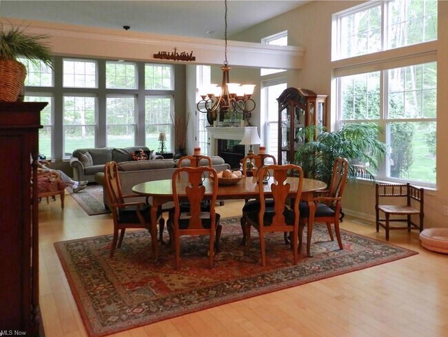 Building Photo - 31633 Forest Brook Oval