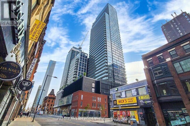 Building Photo - 1 Gloucester St