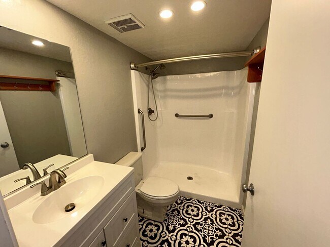 Foto del edificio - 12221 W Bell Rd