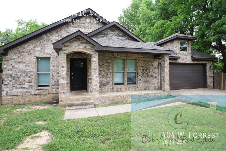 Foto principal - 404 W. Forrest-