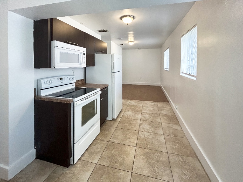 Primary Photo - 699 NE 86th St