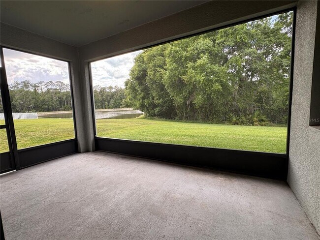 Foto del edificio - 20044 Date Palm Way