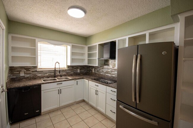Foto del edificio - Charming 3-Bedroom in Prime Lubbock Location