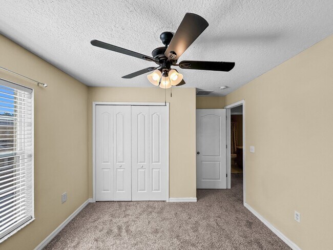 Foto del edificio - 5403 Quarry Rock Rd