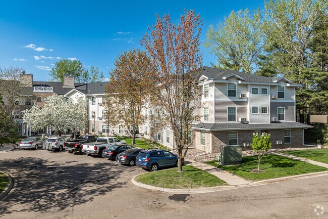 Fotografía del edificio - BRIARCLIFF APARTMENTS
