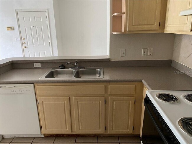 Foto del edificio - 8919 Legacy Ct