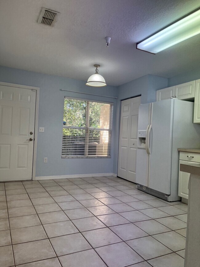 Foto del edificio - 2636 SW 35th Pl