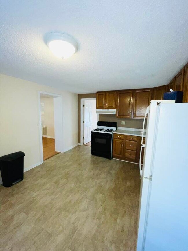 306 Yancey St, Mayodan, NC 27027 House Rental in Mayodan, NC