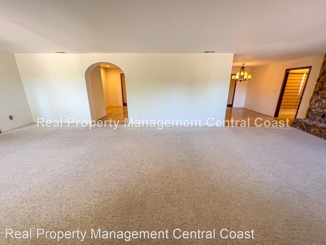Building Photo - 3 br, 2 bath House - 324 Oro Drive