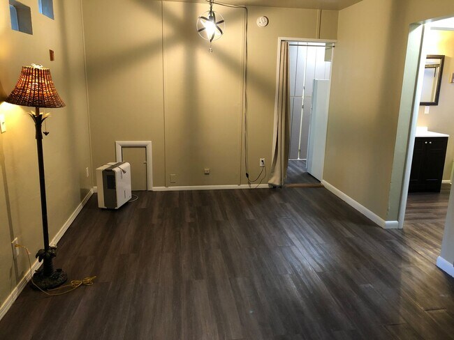 Foto del edificio - Cute one bedroom apartment!