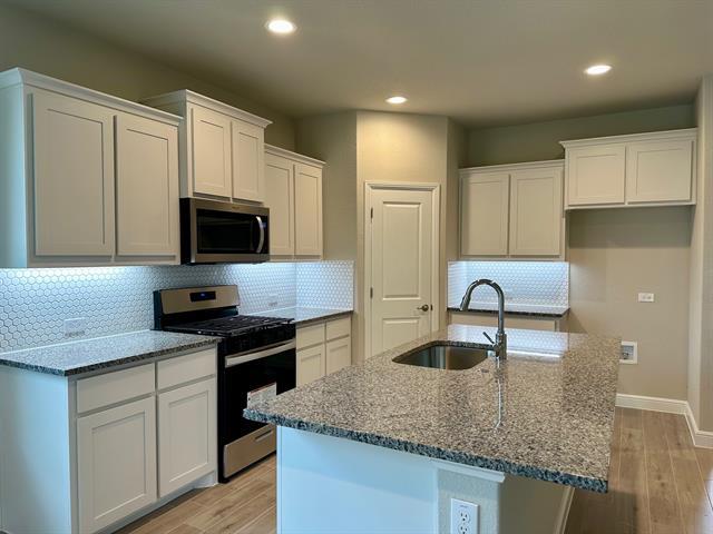 Foto del edificio - 11505 Adare Dr