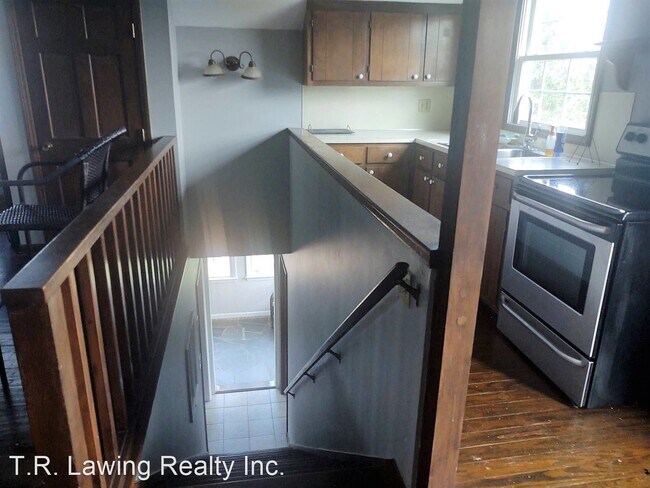 Building Photo - 2 br, 2 bath House - 2906 Highland Circle