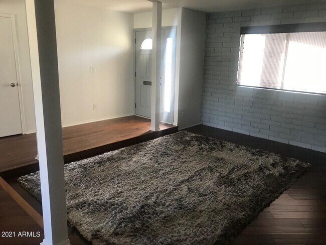 Foto del edificio - 3924 E Yucca St