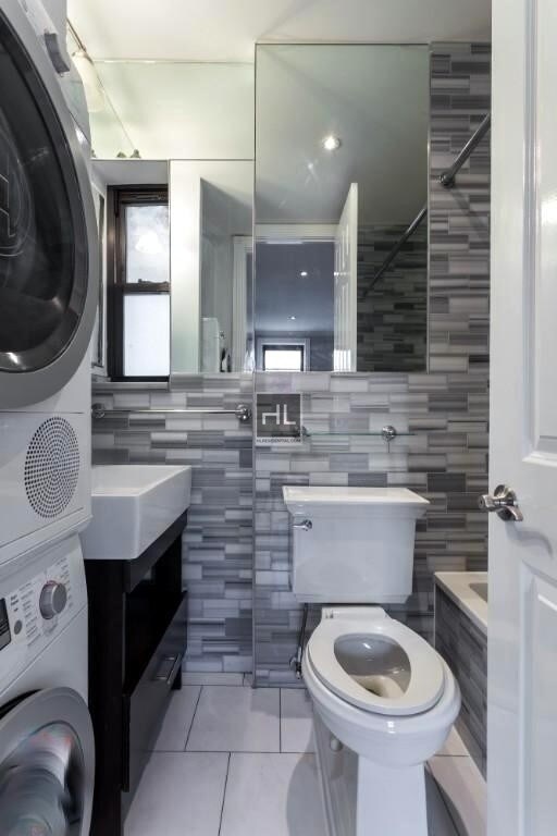 Building Photo - 2 Bed 2 Bath in Gramercy - East 18th Street