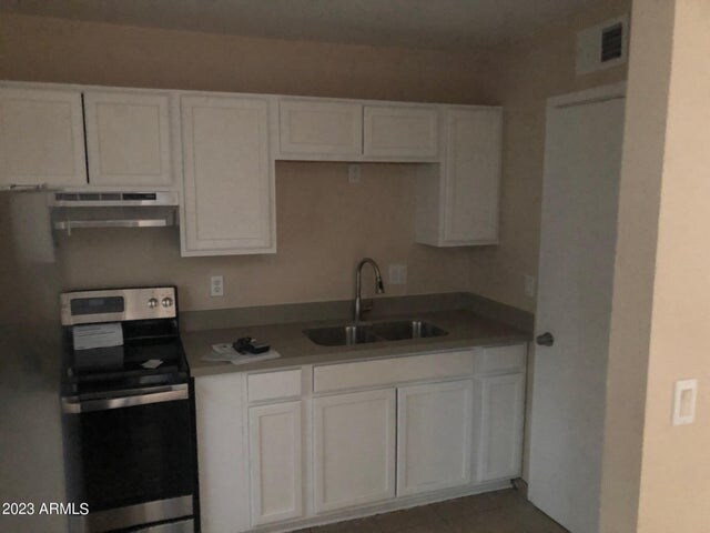 Foto del edificio - 305 N 93rd St