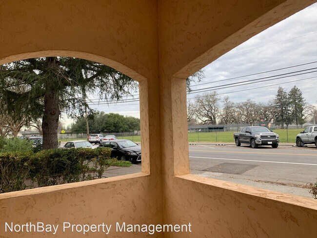 Building Photo - 3 br, 2.5 bath House - 350 Ridgeway Avenue