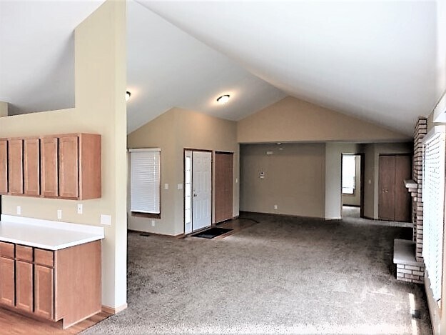 Foto del edificio - 2613 E Farmington Court