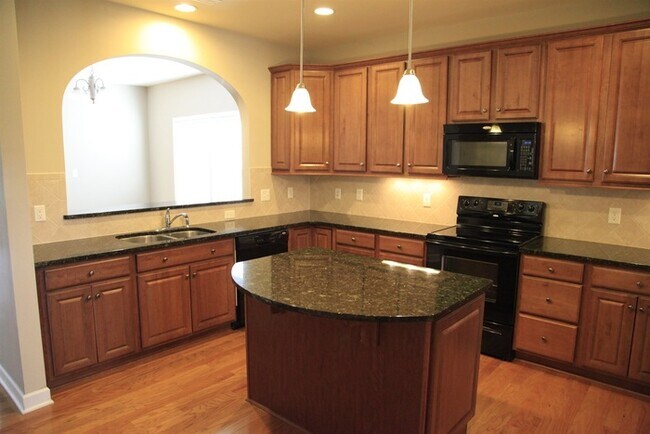 Foto del edificio - Perfect 4bd/2.5bth home in desirable Millbridge community