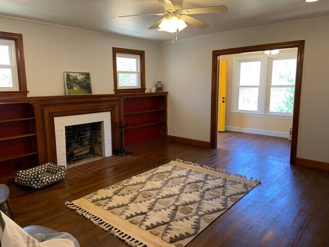 Foto del edificio - WALK TO ASU AND DOWNTOWN BOONE - Historic ...