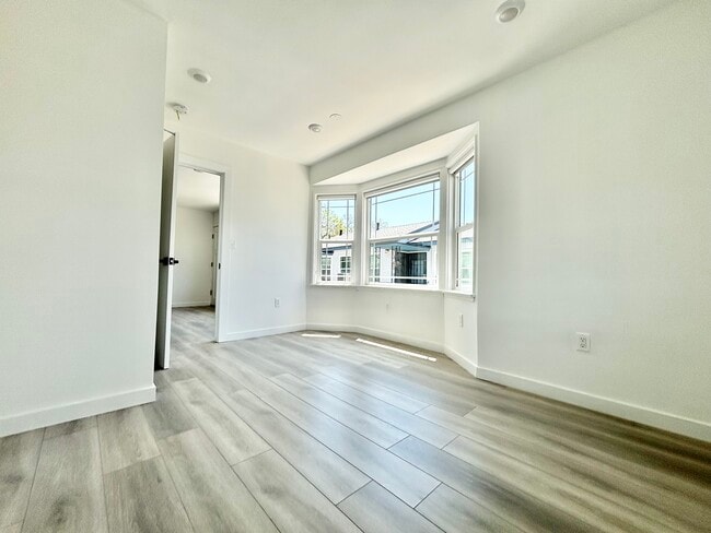 Building Photo - 6131 Monterey Rd Los Angeles, CA 90042