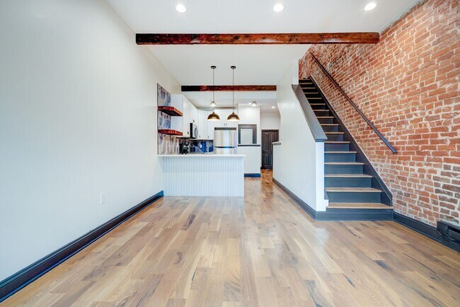 Foto del edificio - 3007 W Fletcher St