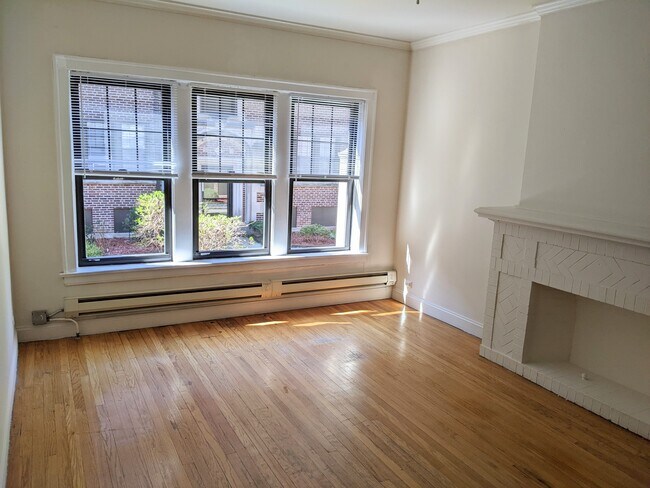 Foto del edificio - 1313 Oak Ave