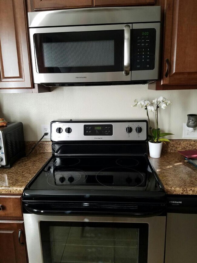 Upgrades appliances - 133 S 18th Ave