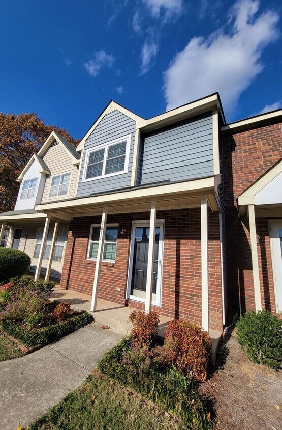 Heathrow on Harris...2 bed House Rental in