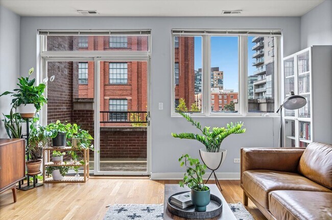 Foto del edificio - 693 N Peoria St