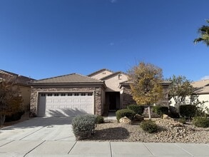 Building Photo - 2501 Solera Sky Dr