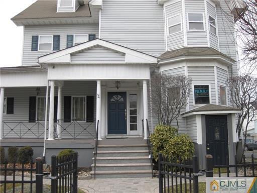 Foto principal - 61 Livingston Ave