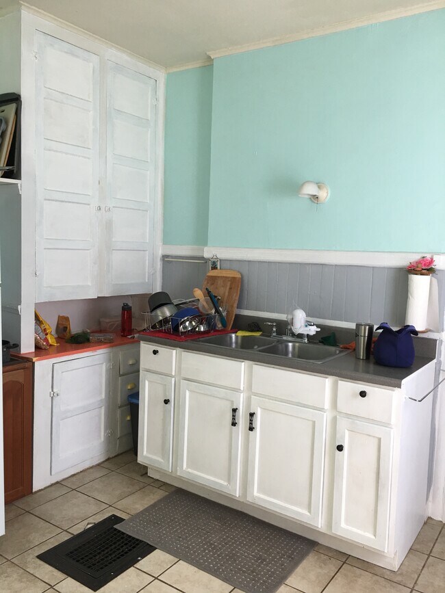 Foto del edificio - 624 Westcott St