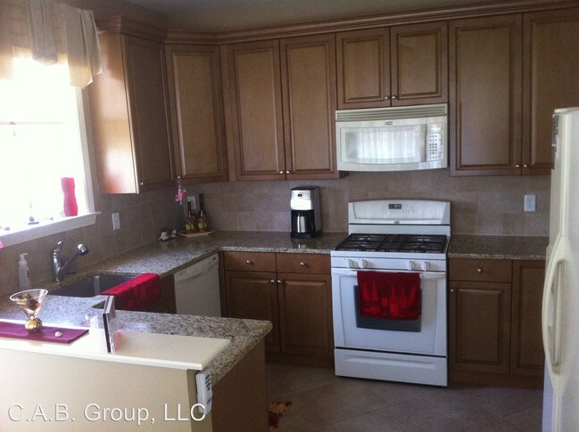 Building Photo - 648 Masterson Ct