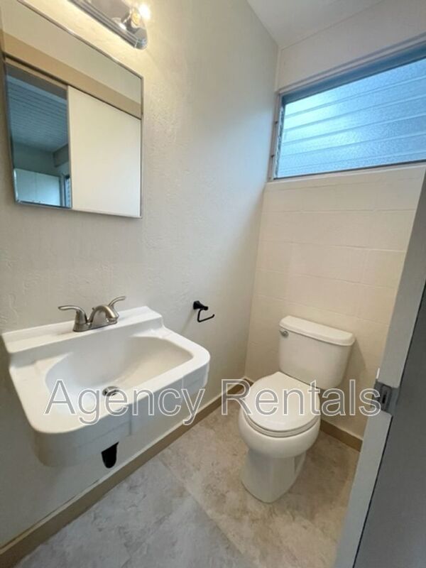 Building Photo - 4154 Keanu St