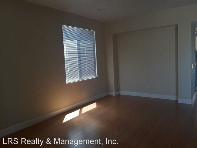 Building Photo - 4 br, 2.5 bath House - 661 Masters Circle